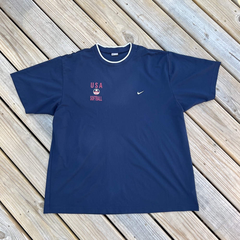 Vintage Y2K Nike USA Softball Tee Shirt